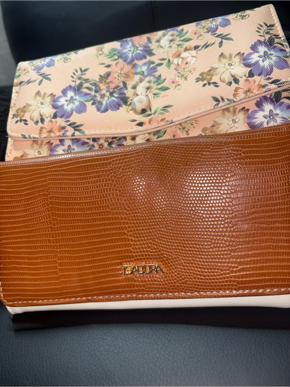Womens wallets floral and brown and white used great condition